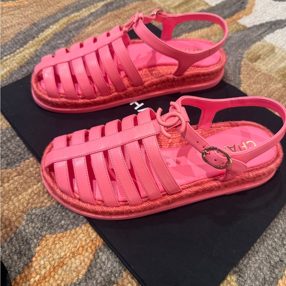 CHANEL Vibrant Pink Strappy Sandals